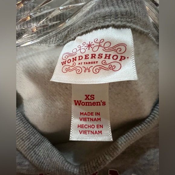☄️Any 2 for $10☄️
KT NWTWonderland Women’s Christmas Sweatshirt Size XS - Picture 6 of 11
